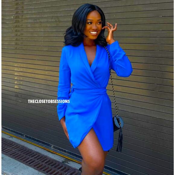 ZARA BLOGGER FAVE!!! Mini Shoulder Pad Dress NWT - Picture 2 of 16